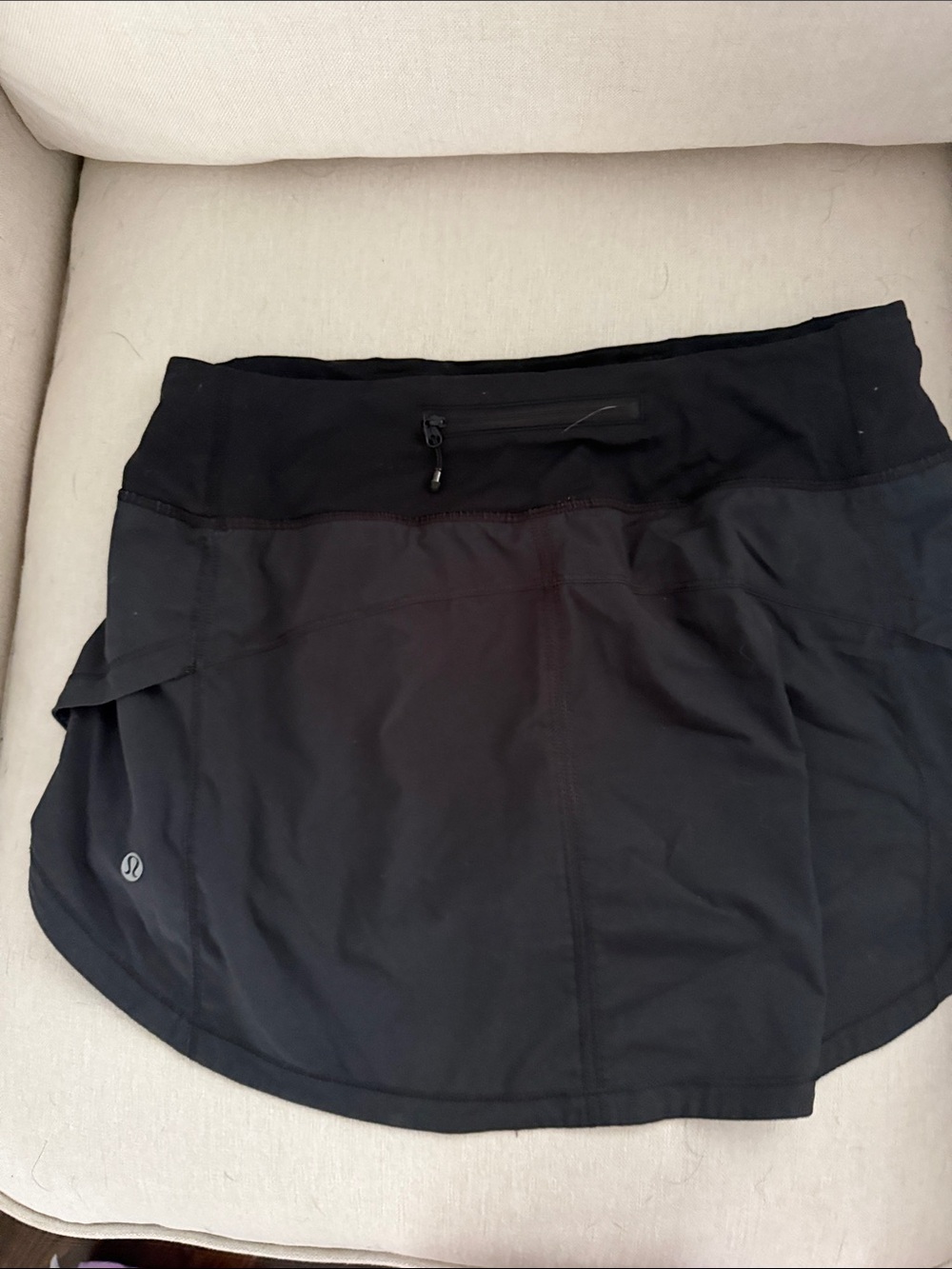 lululemon athletica Black Athletic Skort with Zip Pocket Size 8